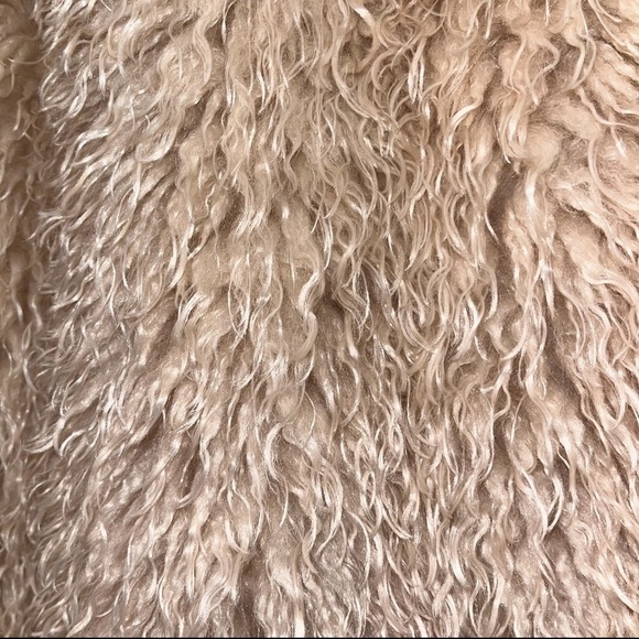 A.L.C. Grey Faux Fur Coat Faint Peach Oversized Jacket Large Furry Fuzzy EUC - Picture 14 of 16